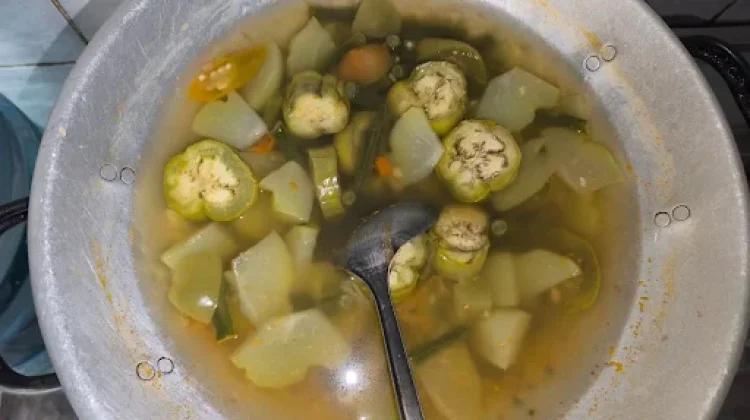 Tips Membuat Sayur Asem Ala Rumahan yang Segar
