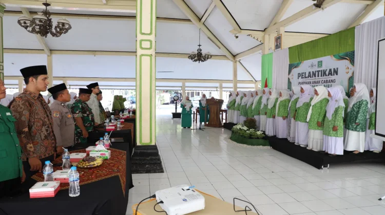 Fatayat NU Kutoarjo Dilantik, Pemkab Purworejo Dorong Sinergi hingga Desa