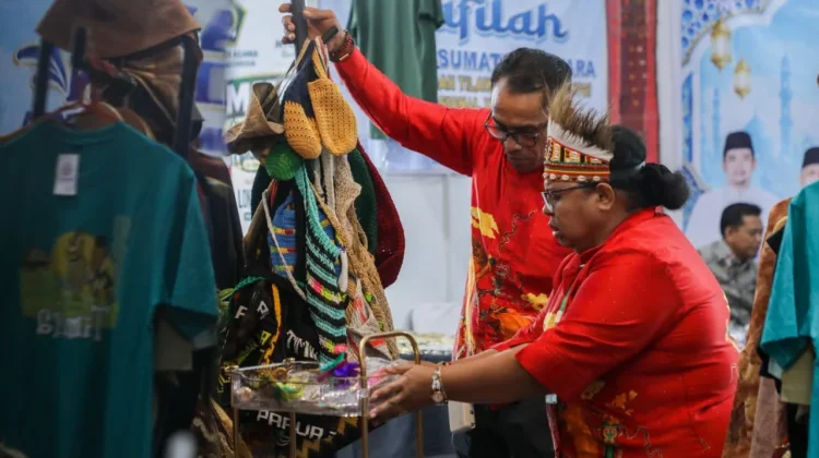 Ramai Pengunjung MTQ, Produk Papua Tengah Diburu di Stan Serambi Nusantara
