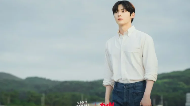 Hwang Min Hyun Menerima Tawaran untuk Bintangi 'Iseop's Romance'