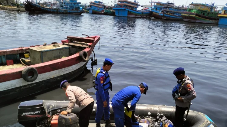Dua Nelayan Tayu Tenggelam di Perairan Pecangaan-Juwana
