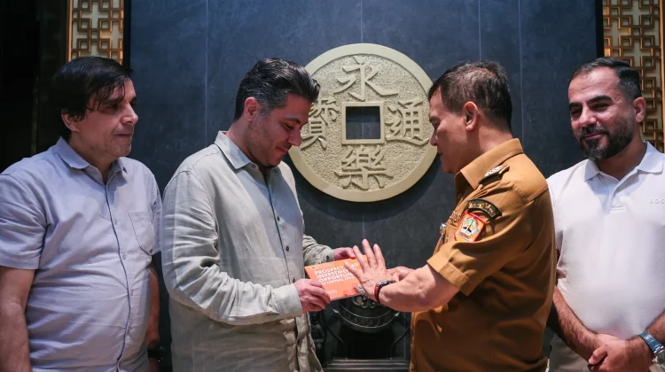 Investor Dubai Tertarik Bangun Mini Refinery Rp5 Triliun di Jepara