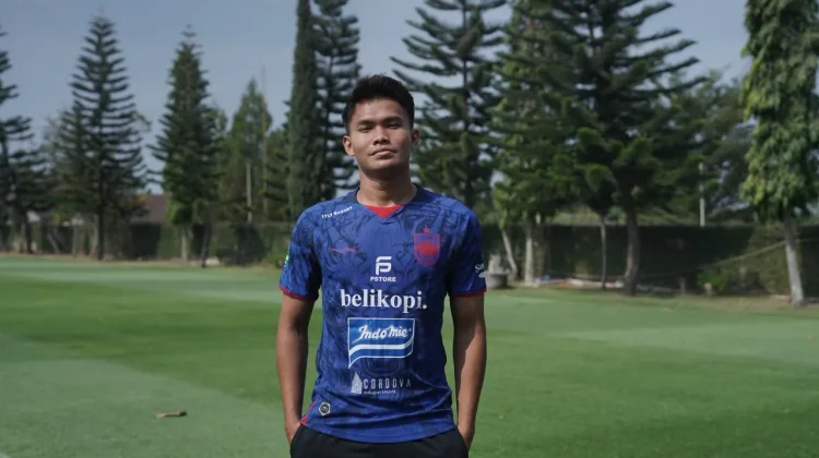 Tambah Kekuatan Lini Tengah, PSIS Resmi Datangkan Rifky Dwi Septiawan