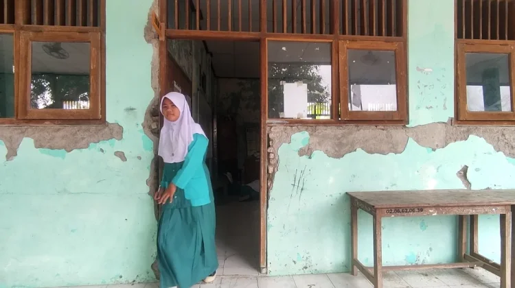 Bangunan SDN 2 Banyuurip Kendal Rusak, Guru dan Murid Harapkan Perbaikan Segera