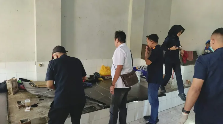 Razia Kamar Rumah Tahanan Kelas IIB Rembang, Puluhan Barang Terlarang Diamankan
