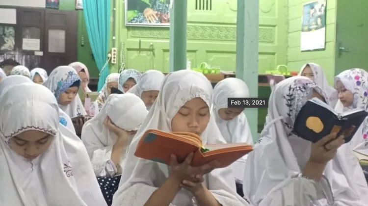 Pondok Pesantren Al Hidayat Batasi Gawai untuk Cegah Judol dan Narkoba