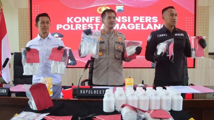 Polresta Magelang Ungkap Peredaran 23.000 Butir Pil Yarindo