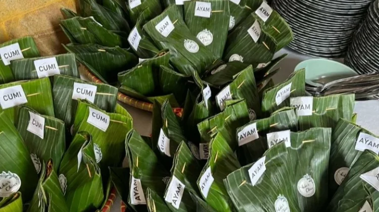 Mengenal Nasi Jinggo yang Merakyat dan Populer