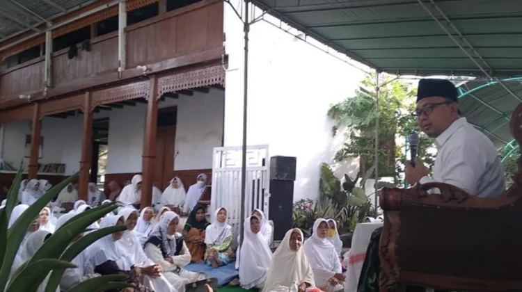 Ponpes Al Hidayat Lasem Ajak Bangun Lingkungan Positif bagi Remaja