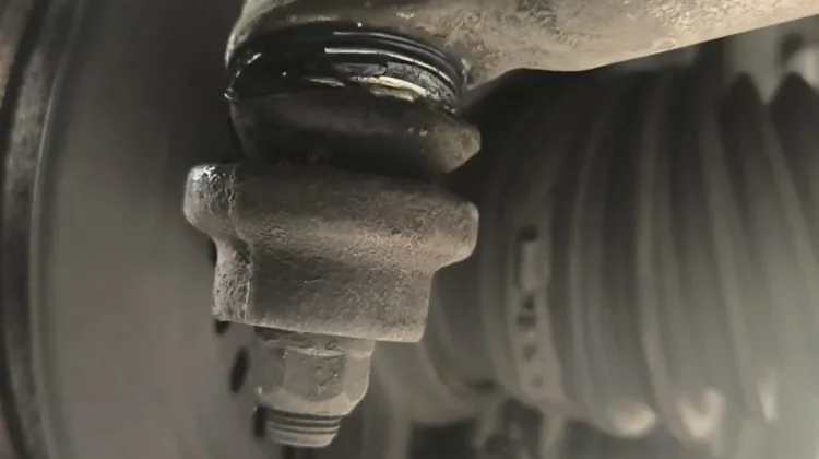 Bukan Cuma Ban, Ini yang Menentukan Nyaman Tidaknya Mobil