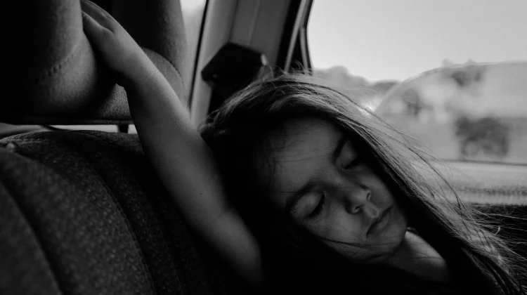 Mengapa Anak Lebih Cepat Tidur di Kendaraan?