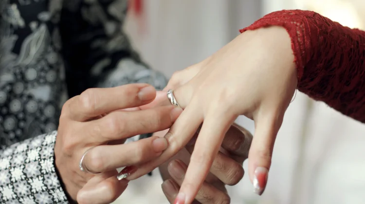 Makna Abadi Cincin Kawin