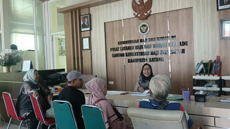 Wacana Masa Tunggu Haji Dimajukan, Kankemenhaj Batang Minta Jemaah Bersabar