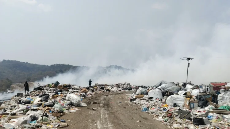 Kebakaran TPA Jatibarang, Wali Kota Semarang Minta Warga Waspadai Paparan Asap