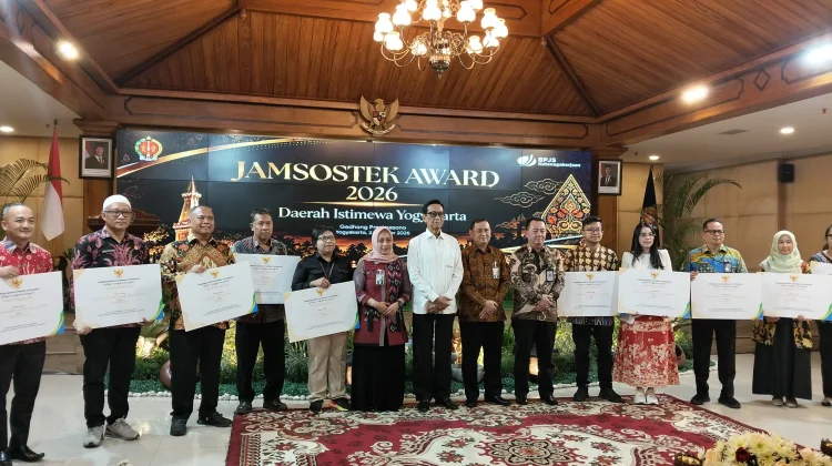 Perkuat Perlindungan Pekerja, Pemda hingga Perusahaan di DIY Raih Jamsostek Award