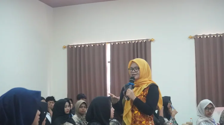 Siapkan MC Andal, SMA Wonotunggal Batang Asah Kemampuan Komunikasi Siswa