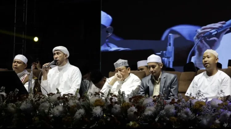 Ribuan Jemaah Hadiri Sholawat Kejati Jateng, Rajut Kepercayaan Menggema