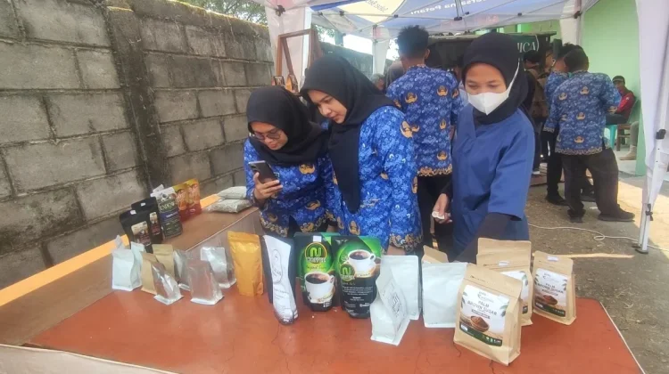 Branding Kopi Kendal Masih Banyak Kendala