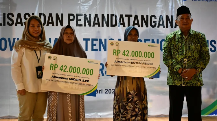 Ahli Waris Marbot dan Pengurus Masjid Dapat Santunan JKM