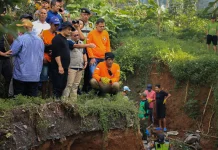 Gubernur Targetkan Penanganan Longsor Ungaran Tuntas Sepekan
