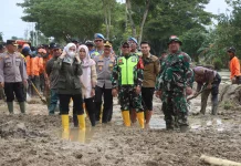 Kapolres Demak Bersama Forkopimda Tinjau Tanggul Jebol