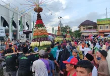 Sambut Ramadan, Masjid Agung Kendal Gelar Tradisi Grebek Gunungan