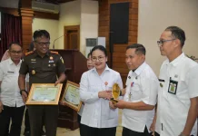 Penghargaan Jaksa Garda Desa Perkuat Tata Kelola Kelurahan di Semarang