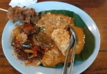 Sambel Tumpang,  dari Sisa Bukan Berarti Tak Berharga