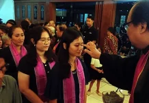 Rabu Abu, Jemaat GKJ Plengkung Diminta Kurangi Penggunaan Plastik