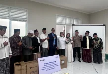 Eva Monalisa Dorong Digitalisasi, Bantu MA Al-Azhar Sale