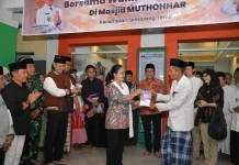 Sambut Ramadan dan MTQ Nasional, Agustina Distribusikan 20 Ribu Al-Qur’an