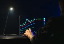 OJK Bongkar Manipulasi Harga Saham, Pegiat Medsos Didenda Rp5,35 Miliar
