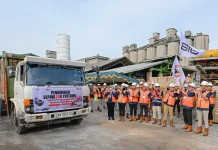 Semen Indonesia Kirim 36.000 Bata Interlock untuk Hunian Korban Banjir Padang