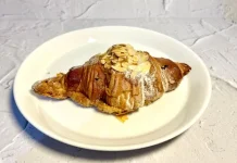 Croissant: Roti Renyah untuk Sarapan dan Camilan