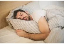 Puasa Tidur Terus, Sehat atau Tidak?