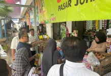BULOG Sidak Pasar Serentak, Pantau Harga Beras dan Minyakita