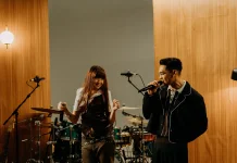 Afgan Segarkan Album “Retrospektif” dalam Format Duet