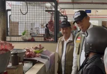 Sidak di Pasar Johar, Dirut Perum Bulog Temukan Harga Daging Turun