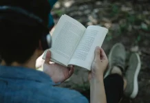 Membaca Buku, antara Hobi dan Pemenuhan Kebutuhan Informasi