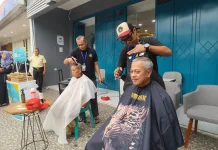MES Pekalongan Bagikan 1.000 Takjil dan Gelar Potong Rambut Gratis