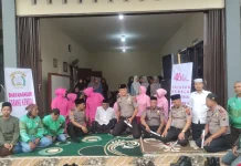 Selama Ramadan, Polres Kendal Bagikan Takjil Buka Puasa
