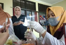 Dinkes Batang Kerahkan Petugas Labkesda Cek Pangan Berpengawet