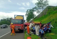 Kecelakaan Beruntun di Tol Ungaran, 1 Orang Meninggal Dunia