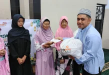 Gandeng Lazismu, Masjid Al Haadi Santuni Puluhan Yatim dan Duafa