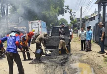 Pemkab Pekalongan Pastikan H-3 Lebaran Perbaikan Jalan Rampung