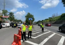 Arus Balik Meningkat, Polisi Terapkan Rekayasa Lalu Lintas di Rest Area Tol