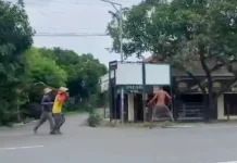 ODGJ Mengamuk, Bacok Warga di Rembang