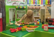 Menumbuhkan Nilai Karakter di Taman Bermain