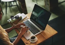 Freelance jadi Pilihan Anak Muda, Fleksibel namun Menguntungkan