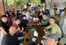 Kenapa Kita Harus Tertawa?